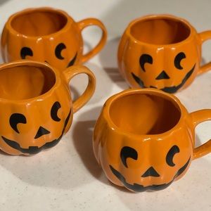 Halloween pumpkin mugs